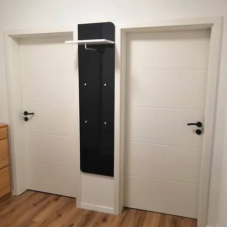 Bei Laura 招待所 *